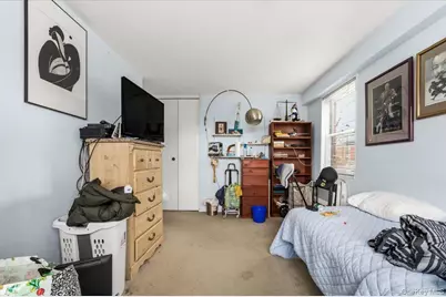 7150 Parsons Boulevard #1M, Fresh Meadows, NY 11365 - Photo 12