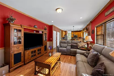 36 Lansing Street, Miller Place, NY 11764 - Photo 20