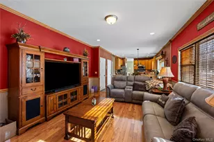 36 Lansing St, Miller Place, NY 11764 - Photo 20