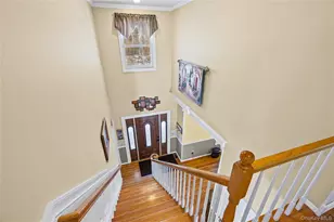 36 Lansing St, Miller Place, NY 11764 - Photo 4