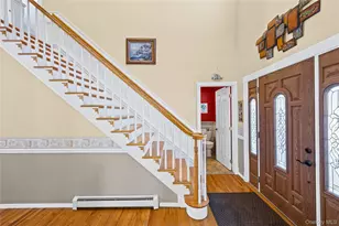 36 Lansing St, Miller Place, NY 11764 - Photo 6