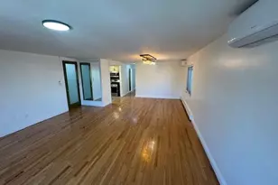 103-14 169th St, Jamaica, NY 11433 - Photo 4