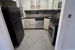 103-14 169th St, Jamaica, NY 11433 - Photo 6