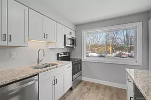 810 Blooming Grove Turnpike, New Windsor, NY 12553 - Photo 10