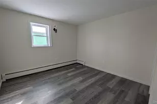 2 Mountain Ave, Middletown, NY 10940 - Photo 8