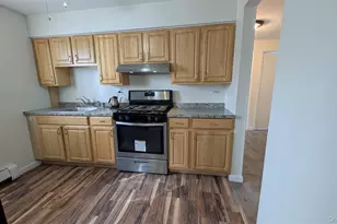 2 Mountain Ave, Middletown, NY 10940 - Photo 4