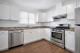 82A 5th Ave, Westbury, NY 11590 - Photo 4