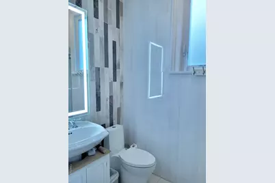 41 Hilton Avenue, Garden City, NY 11530 - Photo 34