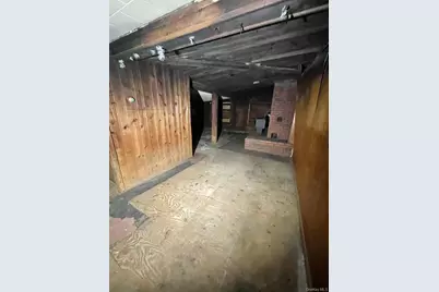 34 Peach Street, Central Islip, NY 11722 - Photo 14