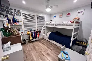 286 Beachview St, Copiague, NY 11726 - Photo 8