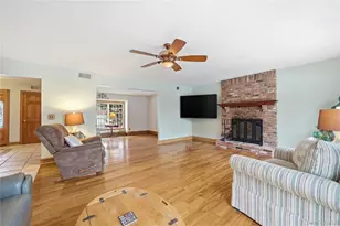 15 Stacy Dr, Port Jefferson Station, NY 11776 - Photo 10