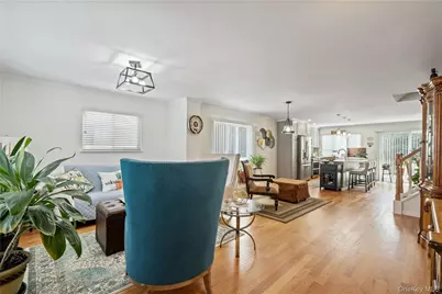 1790 Front Street #28, East Meadow, NY 11554 - Photo 2