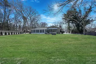 29 Wrana St, Medford, NY 11763 - Photo 6