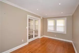25 Gaynor Ave, Manhasset, NY 11030 - Photo 14