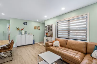 74-12 220th Street #335A1, Bayside, NY 11364 - Photo 4