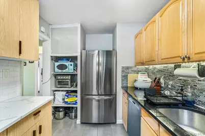 74-12 220th Street #335A1, Bayside, NY 11364 - Photo 8