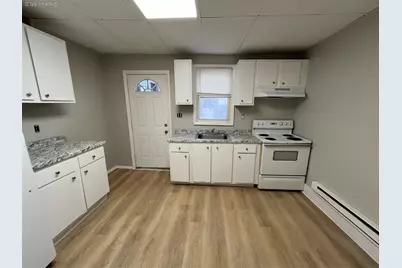 201 Main Street #5, Maybrook, NY 12543 - Photo 2