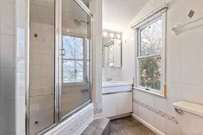 607 Lanett Avenue, Far Rockaway, NY 11691 - Photo 14