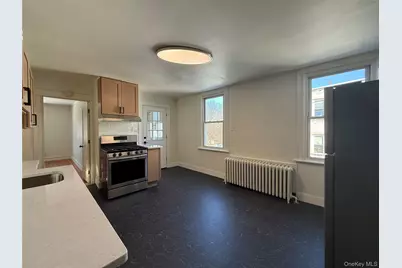 40 N Clover Street, Poughkeepsie, NY 12601 - Photo 2