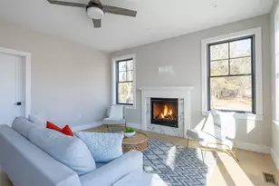 285 Sandy Beach Rd, Greenport, NY 11944 - Photo 10