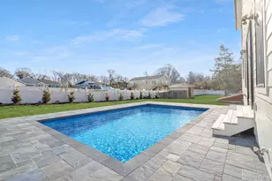 285 Sandy Beach Rd, Greenport, NY 11944 - Photo 14