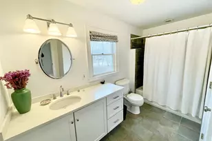 460 Bay Ave, East Marion, NY 11939 - Photo 14