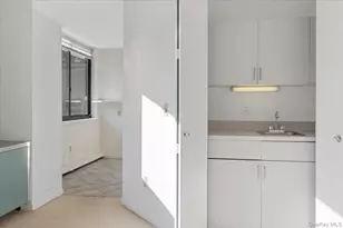 25 Rockledge Ave, White Plains, NY 10601 - Photo 20