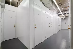 25 Rockledge Ave, White Plains, NY 10601 - Photo 38