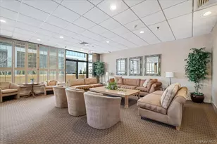 25 Rockledge Ave, White Plains, NY 10601 - Photo 32