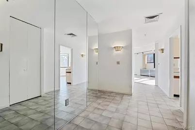 25 Rockledge Avenue #105W, White Plains, NY 10601 - Photo 4
