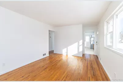 3 Exeter Road, Patchogue, NY 11772 - Photo 6