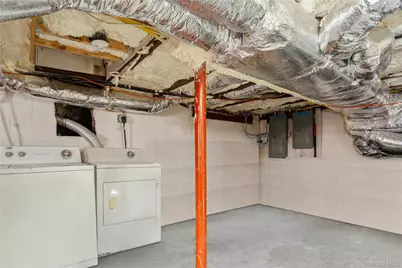 630 Northville Turnpike, Riverhead, NY 11901 - Photo 18