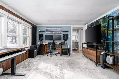 19 Belmont Road, Sound Beach, NY 11789 - Photo 16