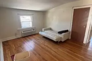 11 Manchester Rd, Poughkeepsie, NY 12602 - Photo 4