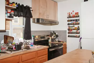 351 State Avenue, Wyandanch, NY 11798 - Photo 4