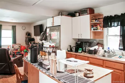 351 State Avenue, Wyandanch, NY 11798 - Photo 10