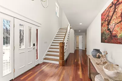 9 Mariners Court, Centerport, NY 11721 - Photo 4