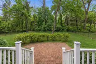 9 Mariners Ct, Centerport, NY 11721 - Photo 34