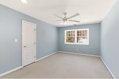 9 Mariners Court, Centerport, NY 11721 - Photo 30