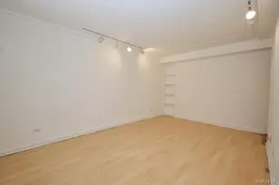 43-25 Douglaston Pkwy, Douglaston, NY 11363 - Photo 6