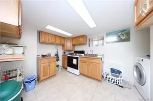 1361 Bay Ridge Pkwy, Brooklyn, NY 11228 - Photo 22