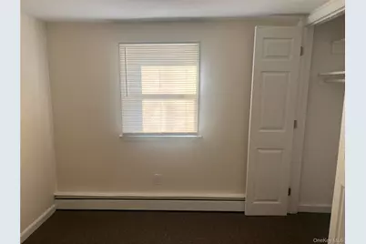 215 Lakewood Street E, Patchogue, NY 11772 - Photo 10