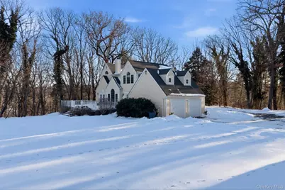 55 Titus Lane, Cold Spring Harbor, NY 11724 - Photo 22