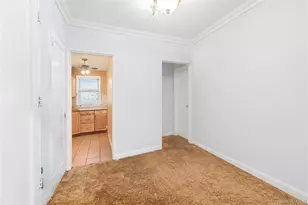 15 Winchester Ave, Yonkers, NY 10710 - Photo 4