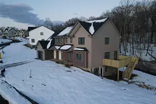 40 Southfield Falls, Monroe, NY 10950 - Photo 2