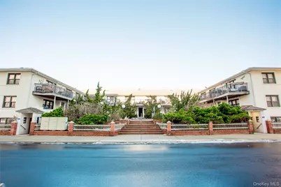 65 W Broadway #2G, Long Beach, NY 11561 - Photo 1