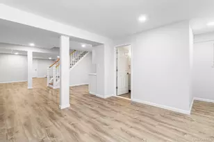 3 Ada Ln, Setauket, NY 11733 - Photo 42