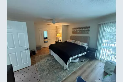 211 Treetop Circle, Nanuet, NY 10954 - Photo 12