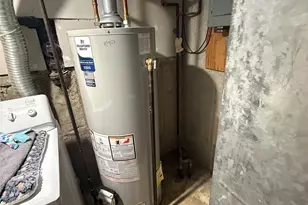 211 Treetop Cir, Nanuet, NY 10954 - Photo 18