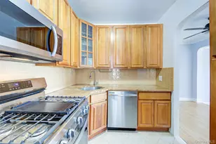 77-14 113th St, Forest Hills, NY 11375 - Photo 16